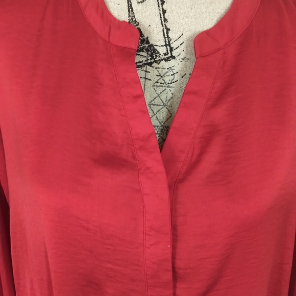 Long-sleeve faux silk tunic w ruffle sleeves - Picture 7 of 7